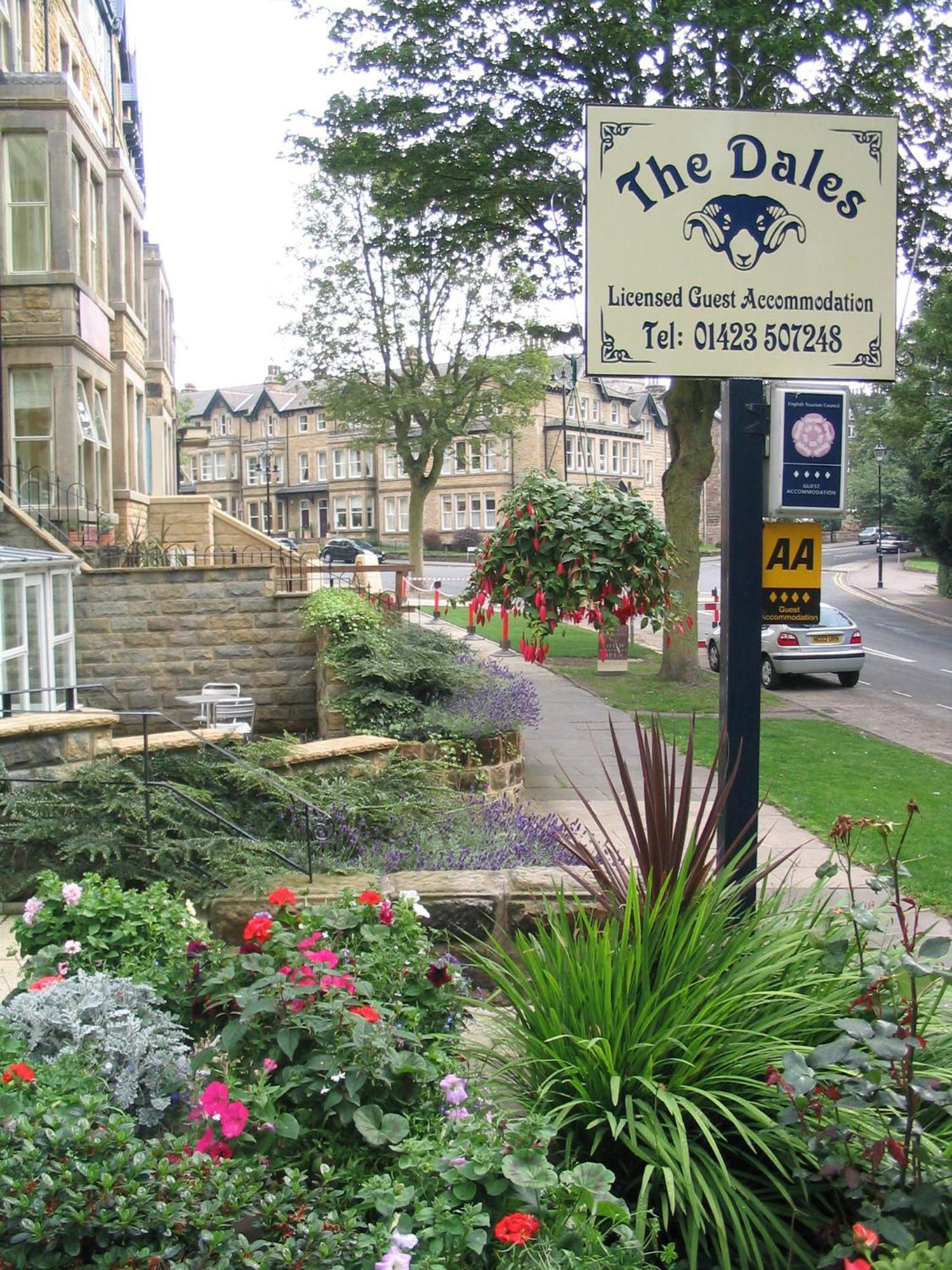 The Dales Bed and Breakfast Harrogate Buitenkant foto